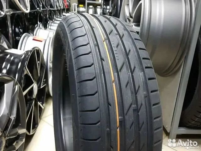 Nokian Tyres Nordman SZ2 235/45 R18 94W