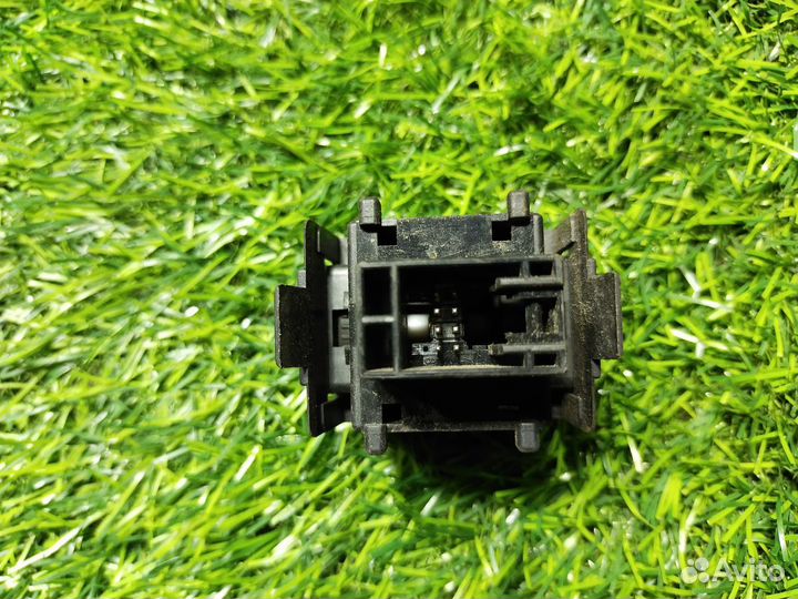 Кнопка корректора фар Skoda Yeti (5L) I