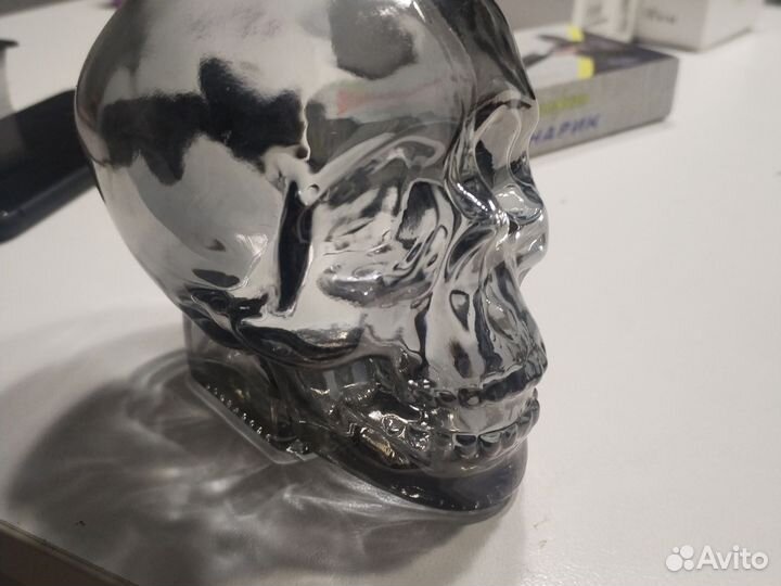 Статуэтка череп