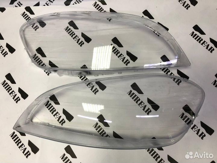 Левое стекло фары Volvo XC60 2008-2013