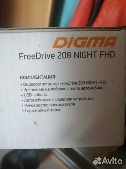 Видеорегистратор Digma Free Drive 208 Night FHD
