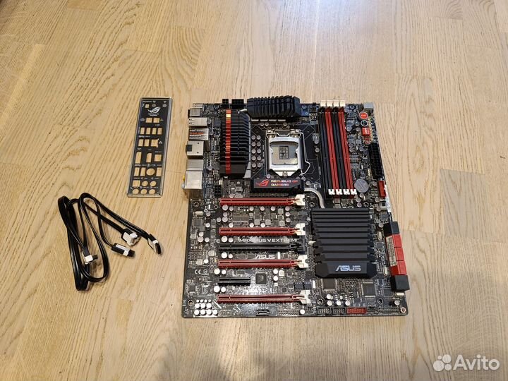 Asus Maximus V Extreme, сокет 1155