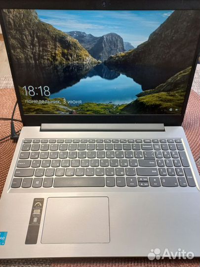 Ноутбук lenovo