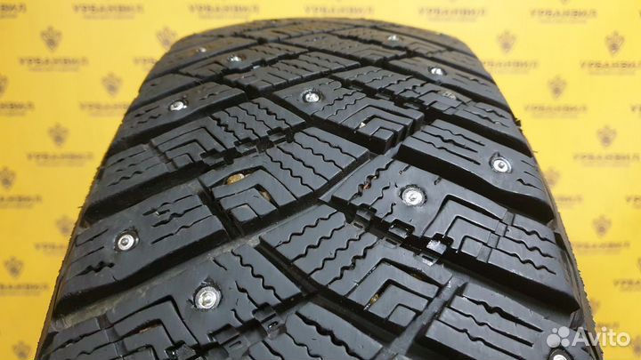 Goodyear UltraGrip Ice Arctic SUV 195/65 R15 88T