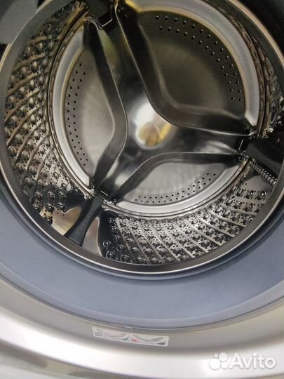 Стиральная машина Samsung 8 кг, как Новая