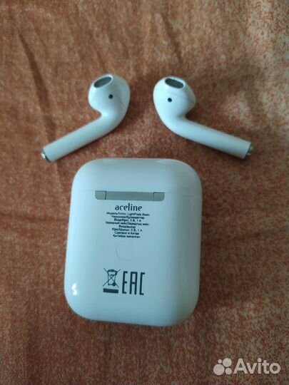 Беспроводные наушники Реплика Airpods + Lightning