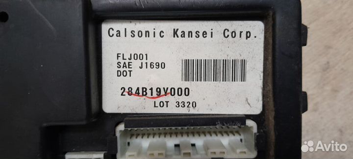 Блок комфорта Nissan Teana J31