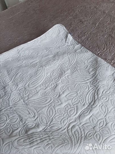 Покрывало новое двухстороннее