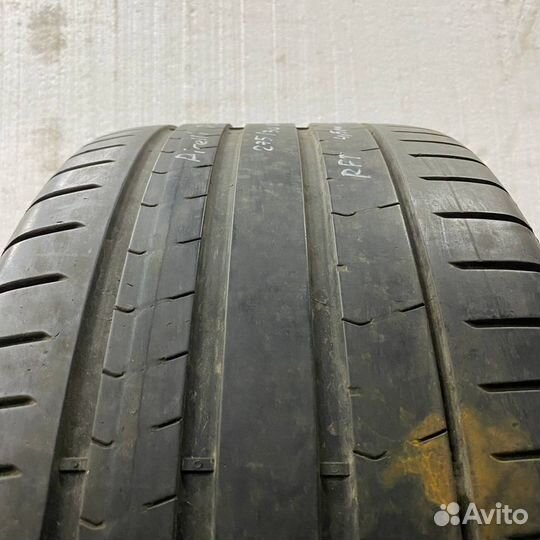 Pirelli P Zero PZ4 275/30 R20 97Y