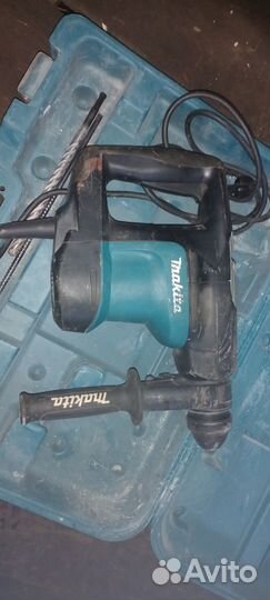 Отбойный молоток makita HR3200C