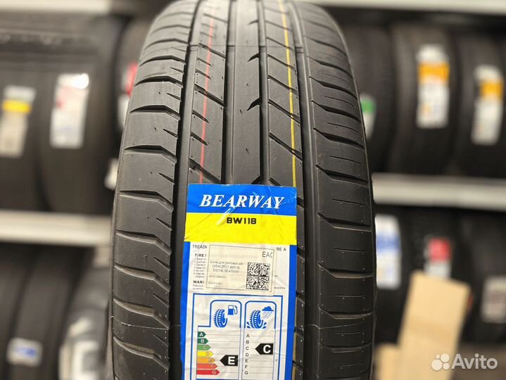 Bearway BW118 275/45 R21 147U