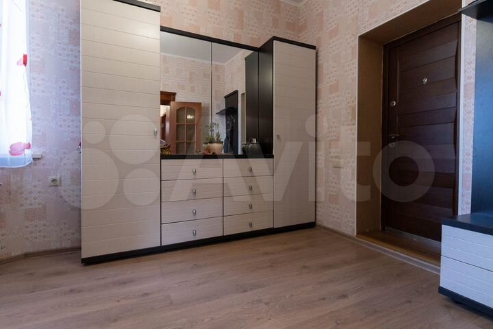 Коттедж 326 м² на участке 11,5 сот.