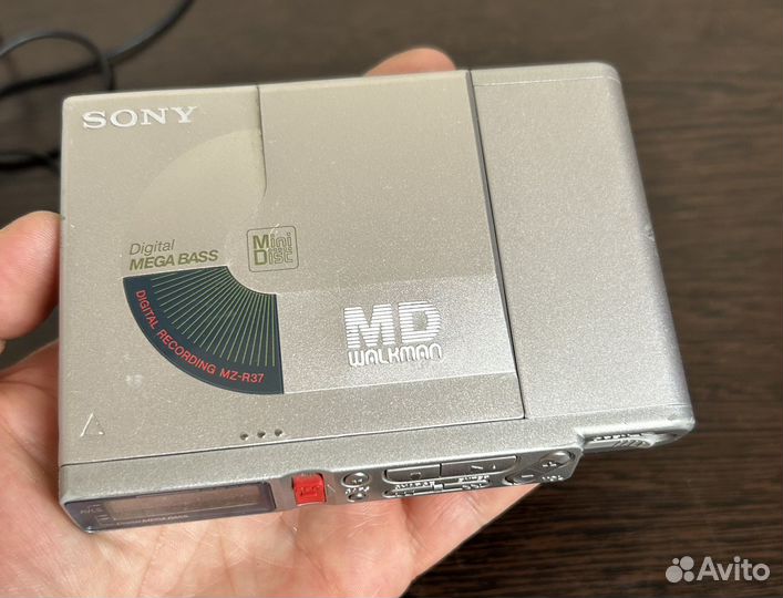 Плеер минидисковый Sony MZ-R37