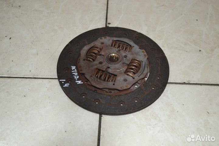 Диск сцепления Opel Astra H