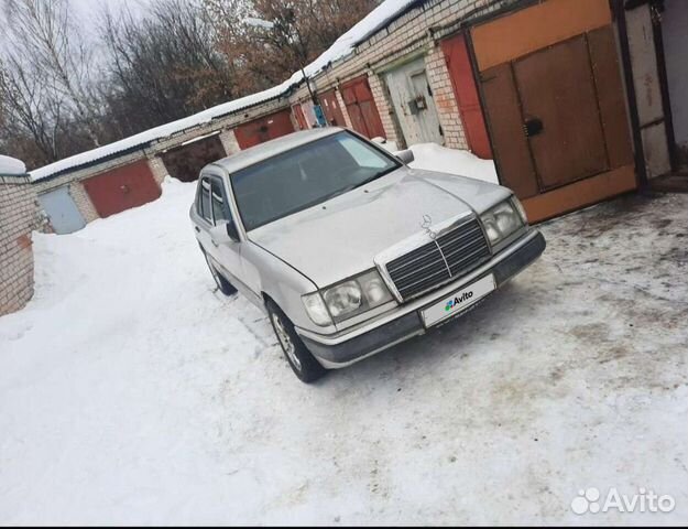 Mercedes-Benz W124 2.0 МТ, 1991, 200 000 км