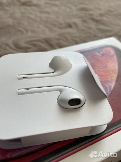 Наушники Apple новые с комплекта