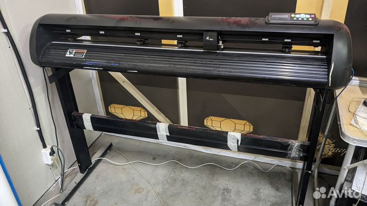 Режущий плоттер 1200мм