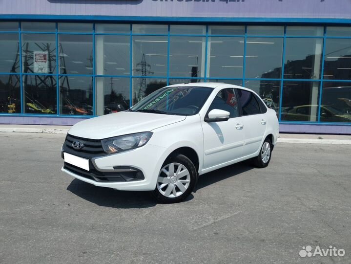 LADA Granta 1.6 МТ, 2018, 43 233 км