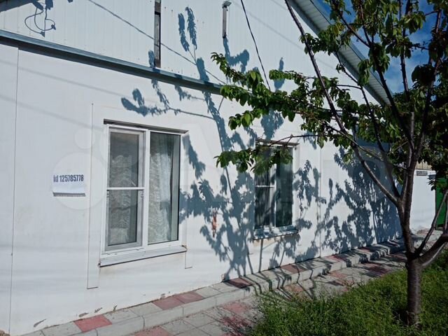 Дом 50 м² на участке 1,5 сот.