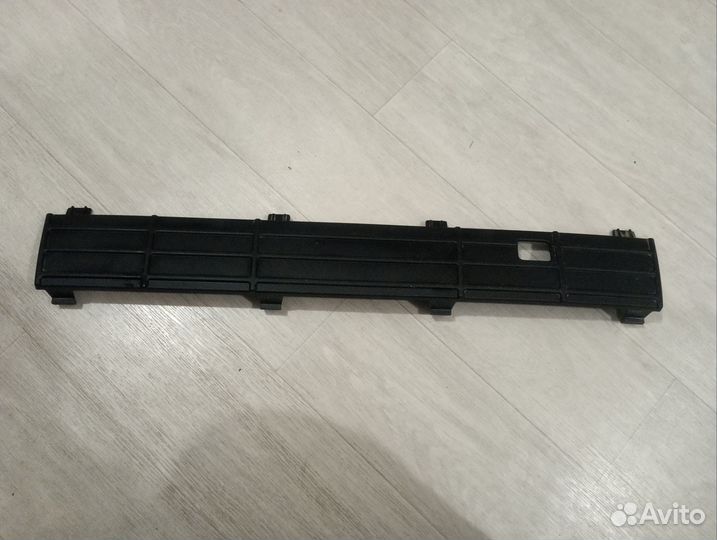 Накладка на бампер поло седан