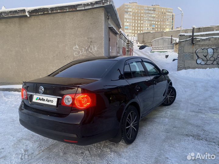 Volkswagen Jetta 1.6 AT, 2008, 208 000 км