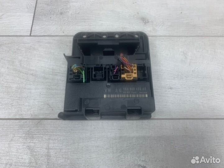 Блок комфорта Volkswagen Golf хэтчбек BGU 2005