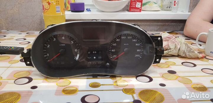 Щиток приборов Рено Дастер
