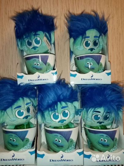 Игрушка в кружке