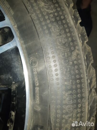 Диски Skad R17 с зимней резиной Kumho 215/60/R17