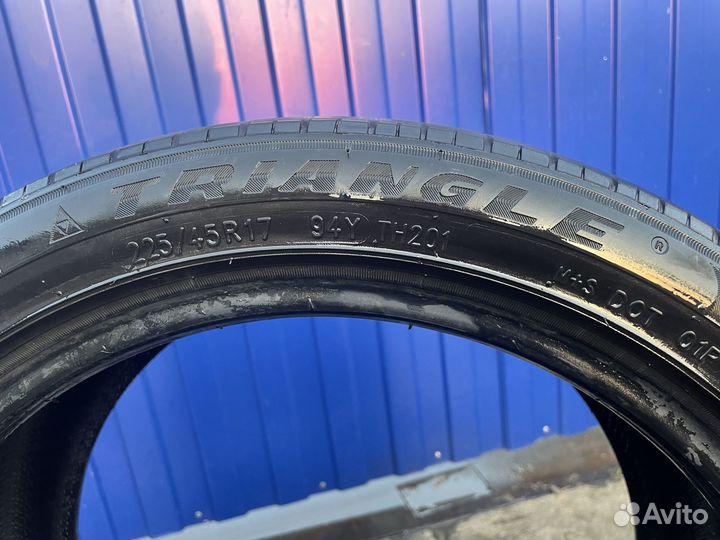 Triangle TH201 225/45 R17 94Y