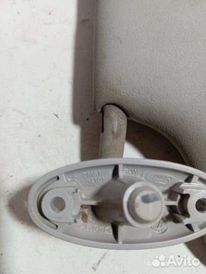 Козырек солнцезащитный передний левый Ford Focus