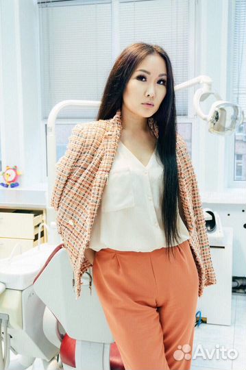 Женский деловой костюм 42-44