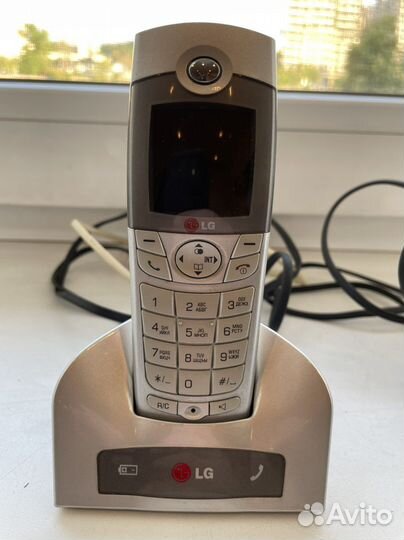 Радиотелефон LG