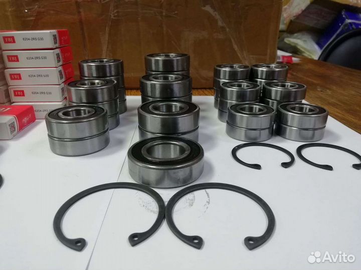 Подшипники на ролики (катки) снегохода и стопорные