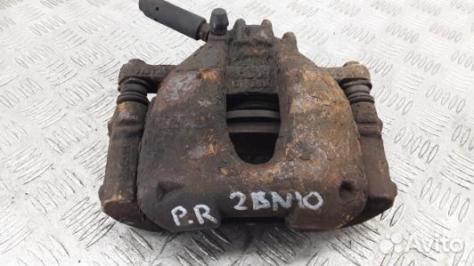 Суппорт тормозной передний правый peugeot 3008 (2B