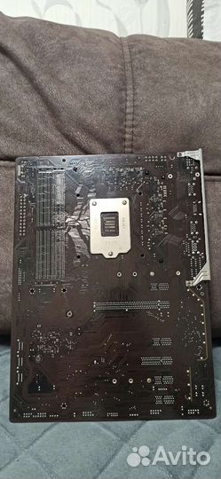 Gigabyte Z390 Gaming X + Intel Core i9-9900K