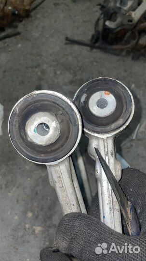 Рычаг передний правый/левый верхний mercedes w164