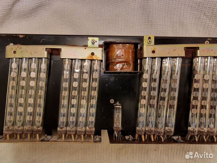 Часы электроника 7