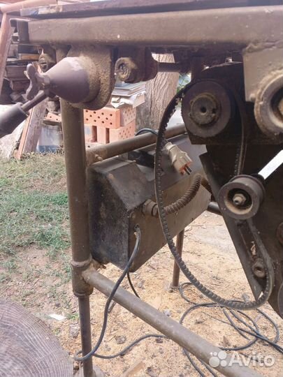 Многофункциональный деревообрабатывающий станок