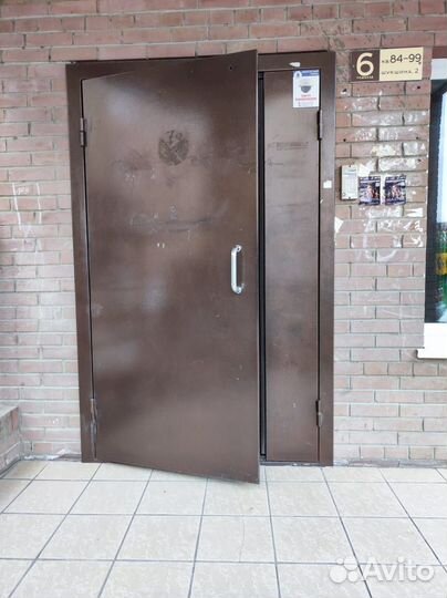 Дверь металлическая