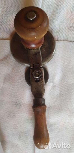 Действующий прибор для закатывания банок 1900 год