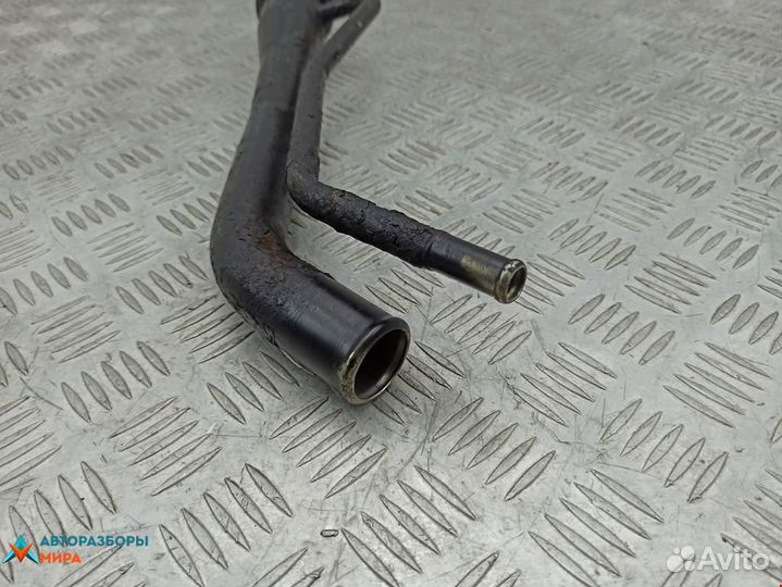 Горловина топливного бака Toyota Hilux 7 2008