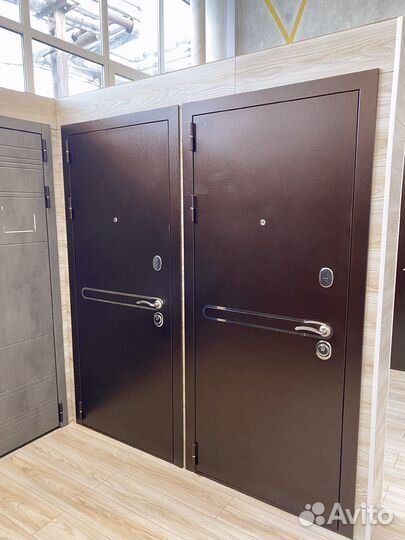 Входная дверь