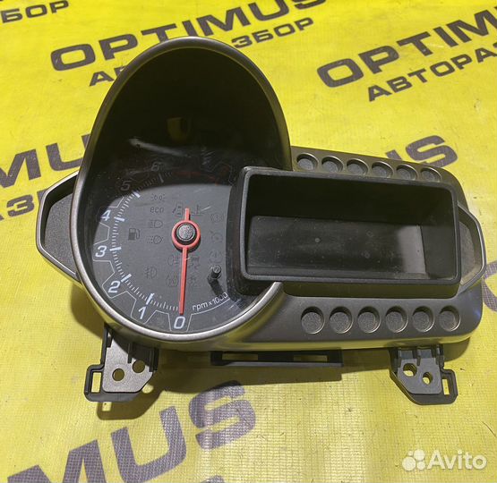 Щиток приборов Chevrolet Aveo T300 Автомат