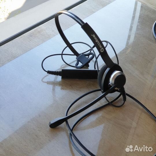 Гарнитура наушники с микрофоном Accutone