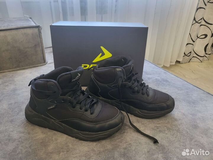 Кроссовки demix осень