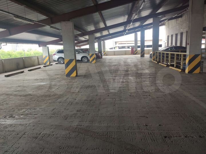 Машиноместо, 14 м²