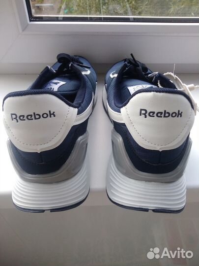 Кроссовки мужские 43 размера