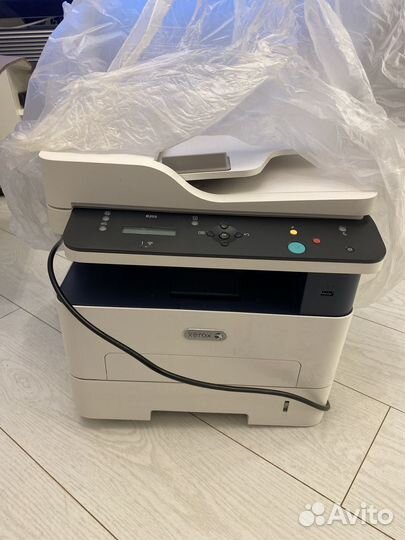 Мфу xerox B205 новый