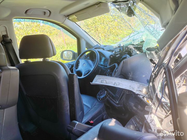 Mercedes Viano 639 разбор